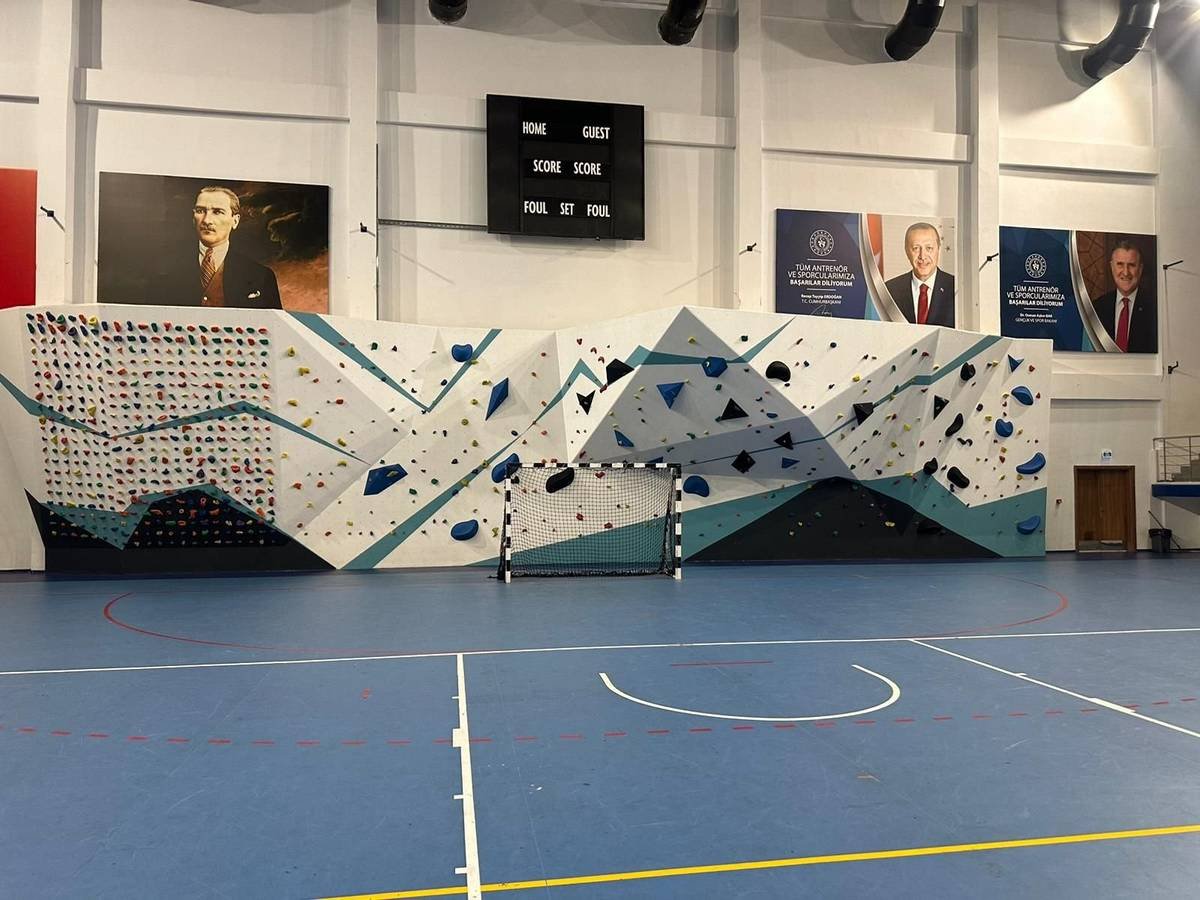 ankara -  sportif amaçlı yapay tırmanış duvarı yapım i̇şi